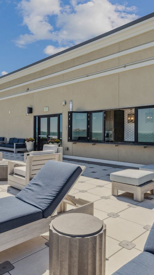 the rooftop deck at The  Alexa